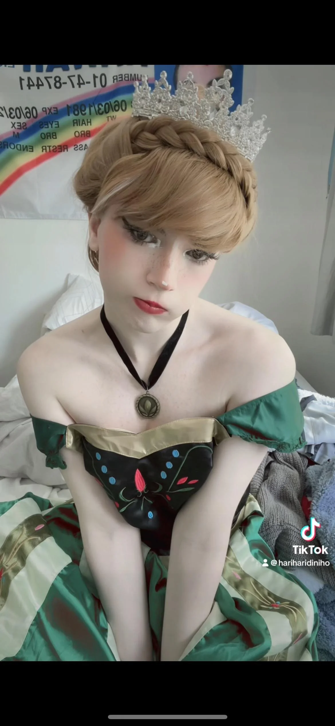 Anna, Frozen by Hari (OC) picture 4 of 5