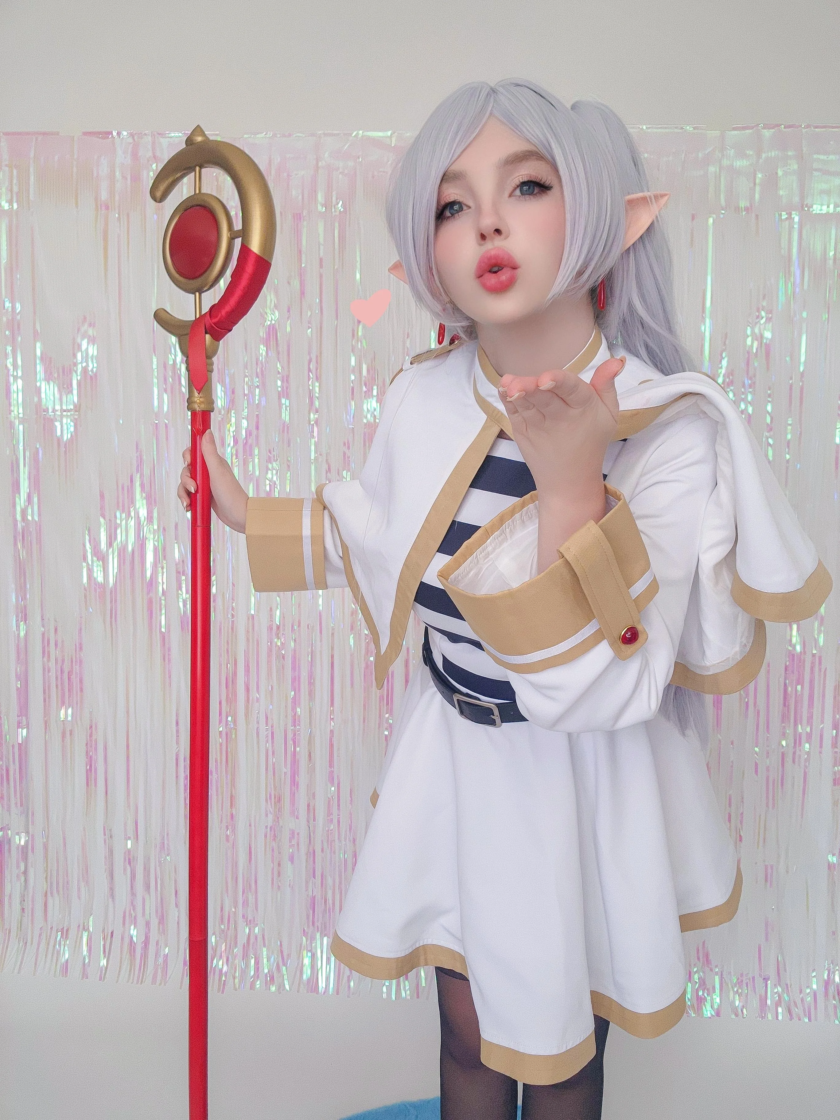 Frieren Cosplay by me, (Evie Lee Mikomin) picture 1 of 1