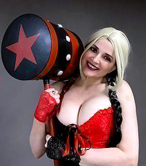 Harley Quinn by amhcosplays'