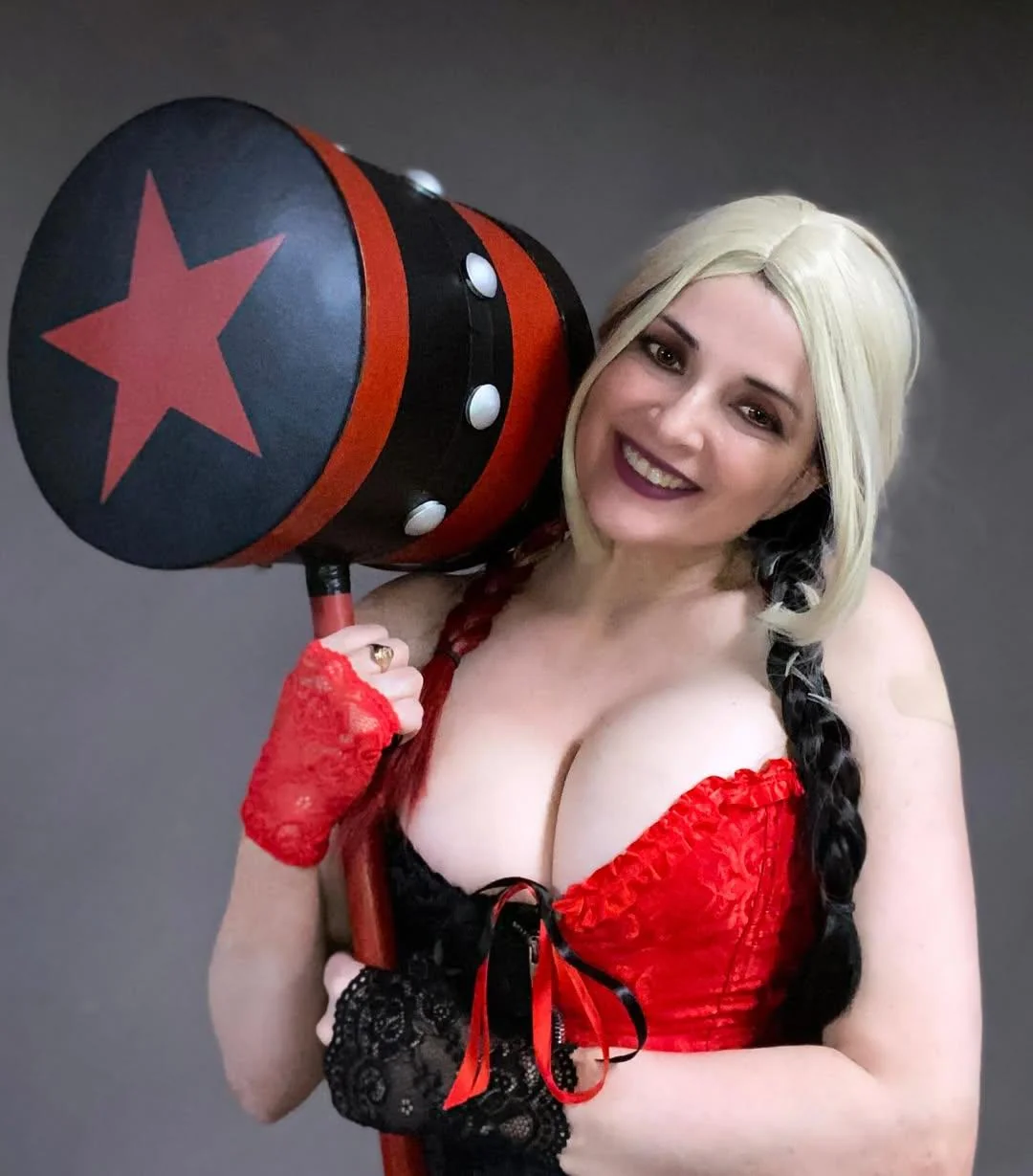 Harley Quinn by amhcosplays picture 1 of 1