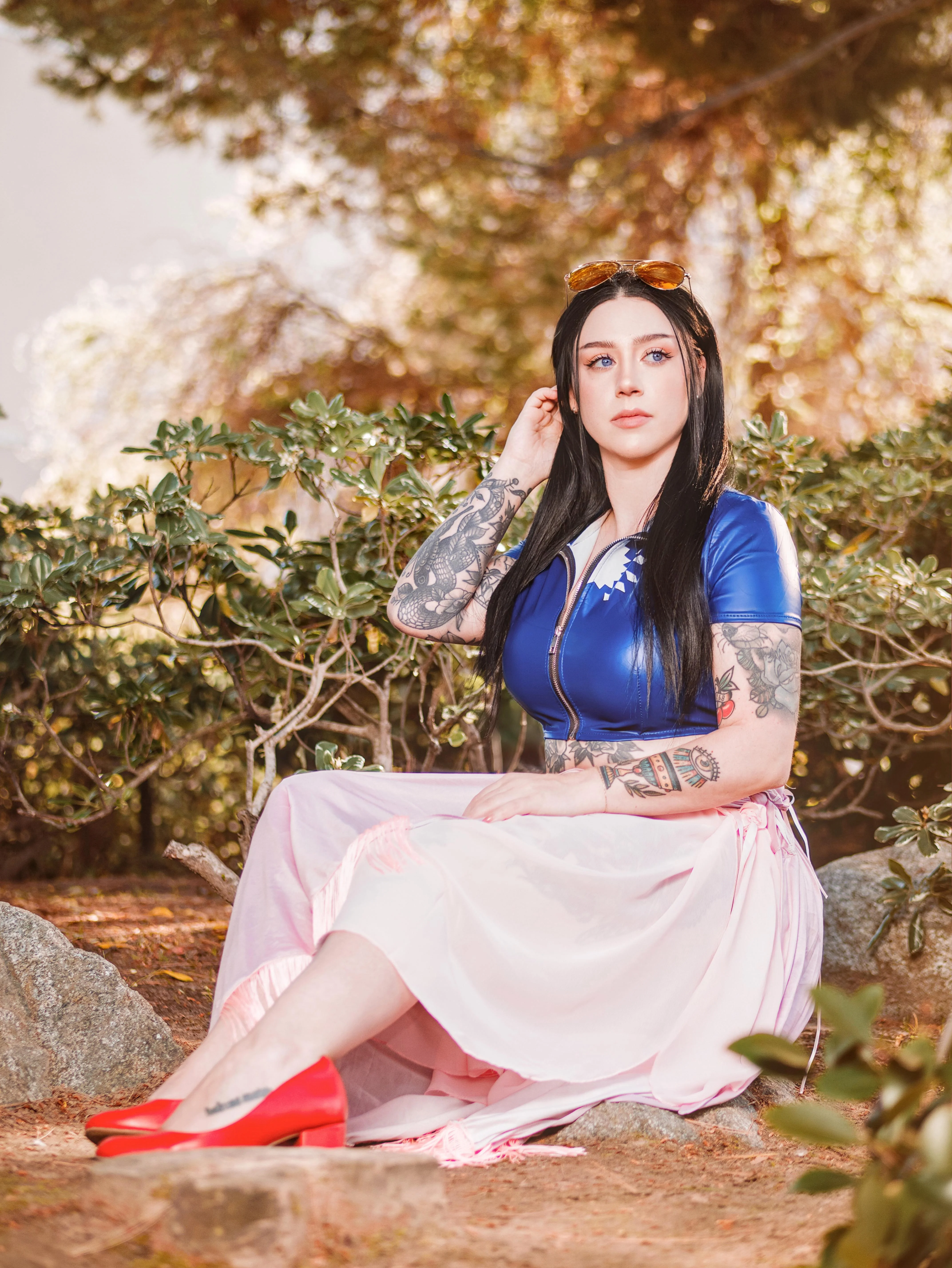 Nico Robin from One Piece (strawberryladycosplay) picture 1 of 3