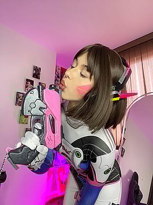 D.Va [Overwatch] by waifuxwillow'