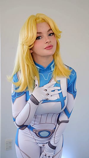 Sue Storm Invisible Woman Cosplay by me, (Evie Lee Mikomin)'