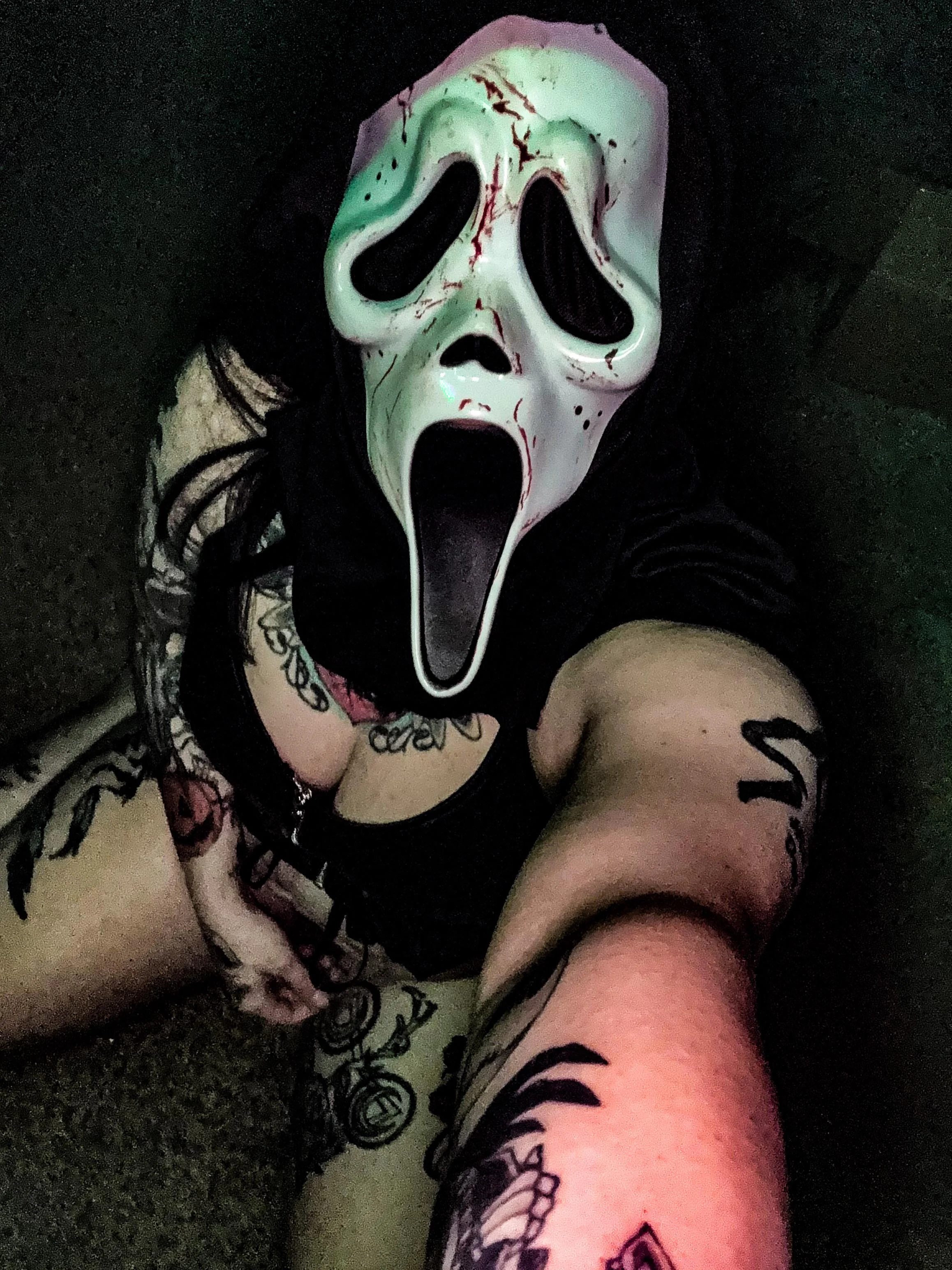 What’s your favorite scary movie? picture 1 of 1