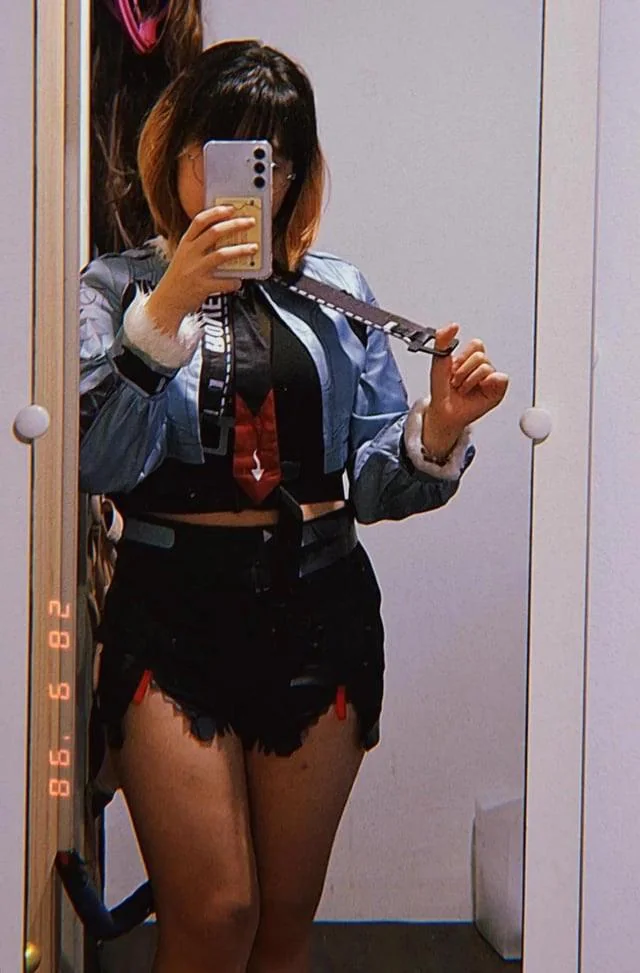 jane doe from zzz costest! picture 1 of 1