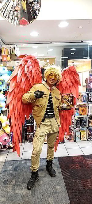 Won the cosplay contest and got 1st in the smash bros tournament!'