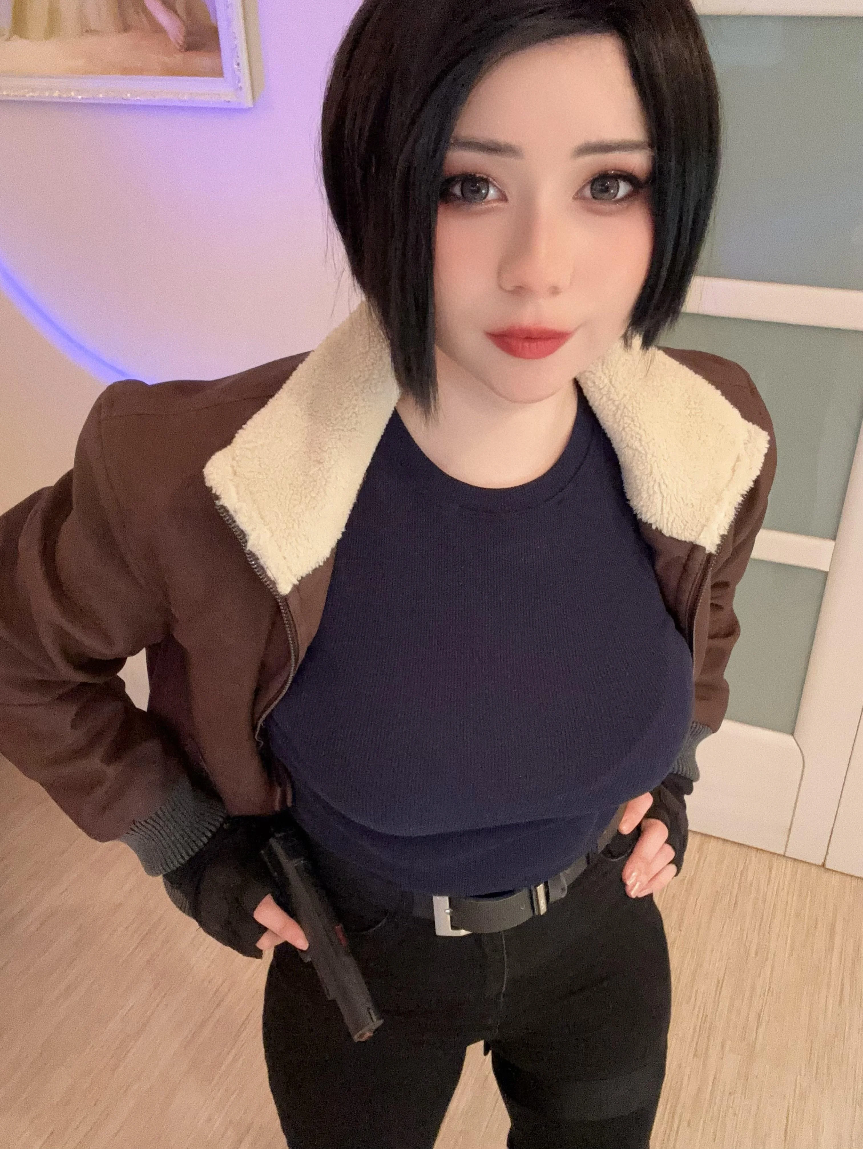 Ada Wong by Neroextra picture 1 of 1
