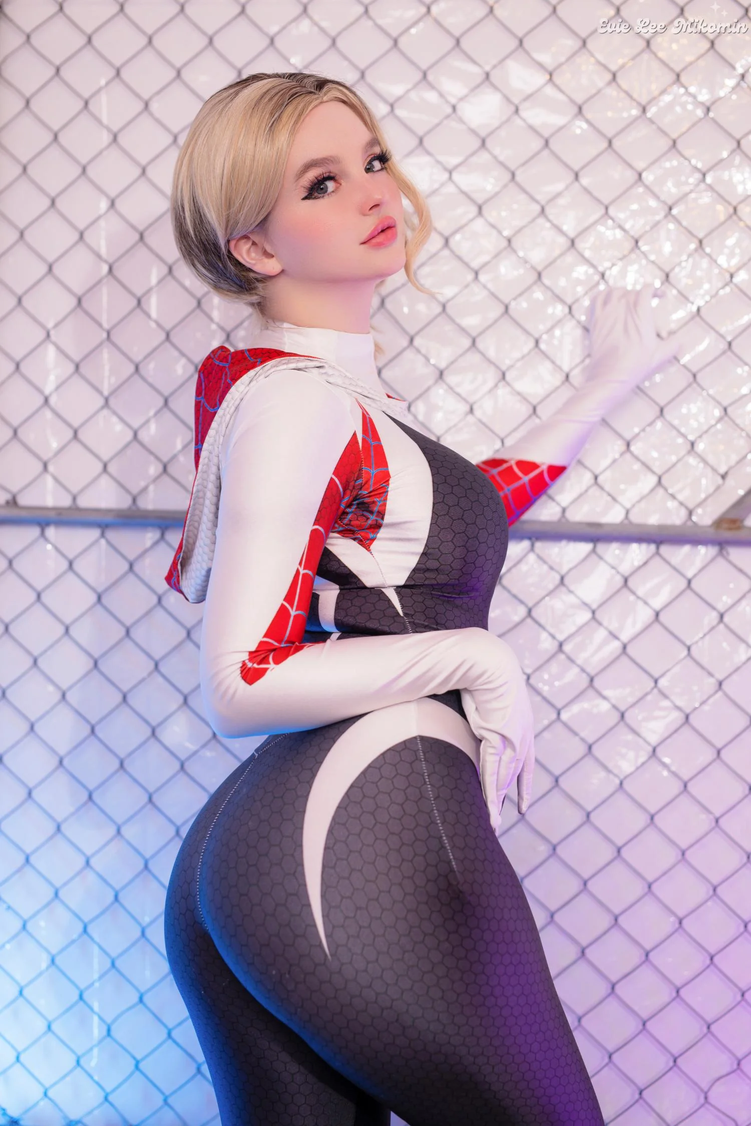 Spider Gwen Cosplay by me, (Evie Lee Mikomin) picture 1 of 1