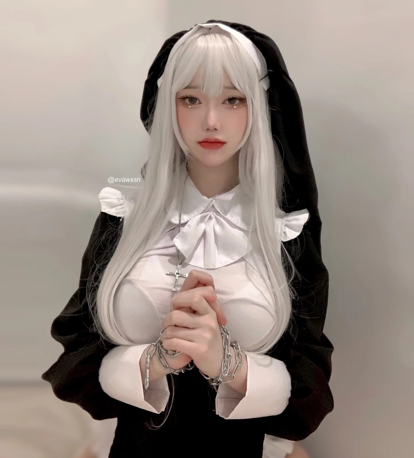 dark nun... and my cat picture 1 of 2