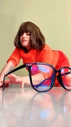 Velma from Scooby doo by afrodisiacauwu'