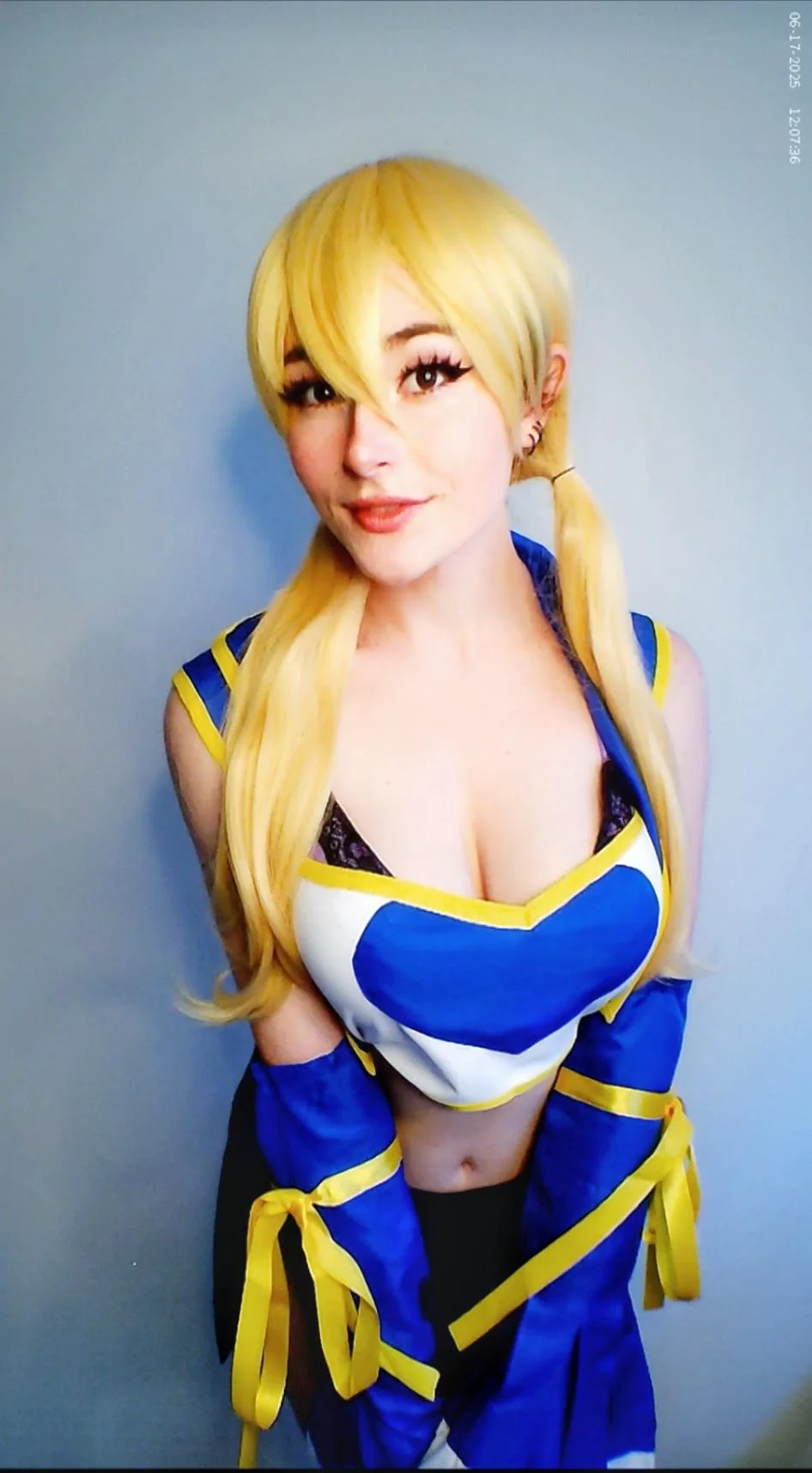 Lucy by SylvieeUWU picture 1 of 2