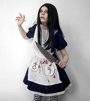 Alice from Alice Madness Returns by Porcelain Ghoul'