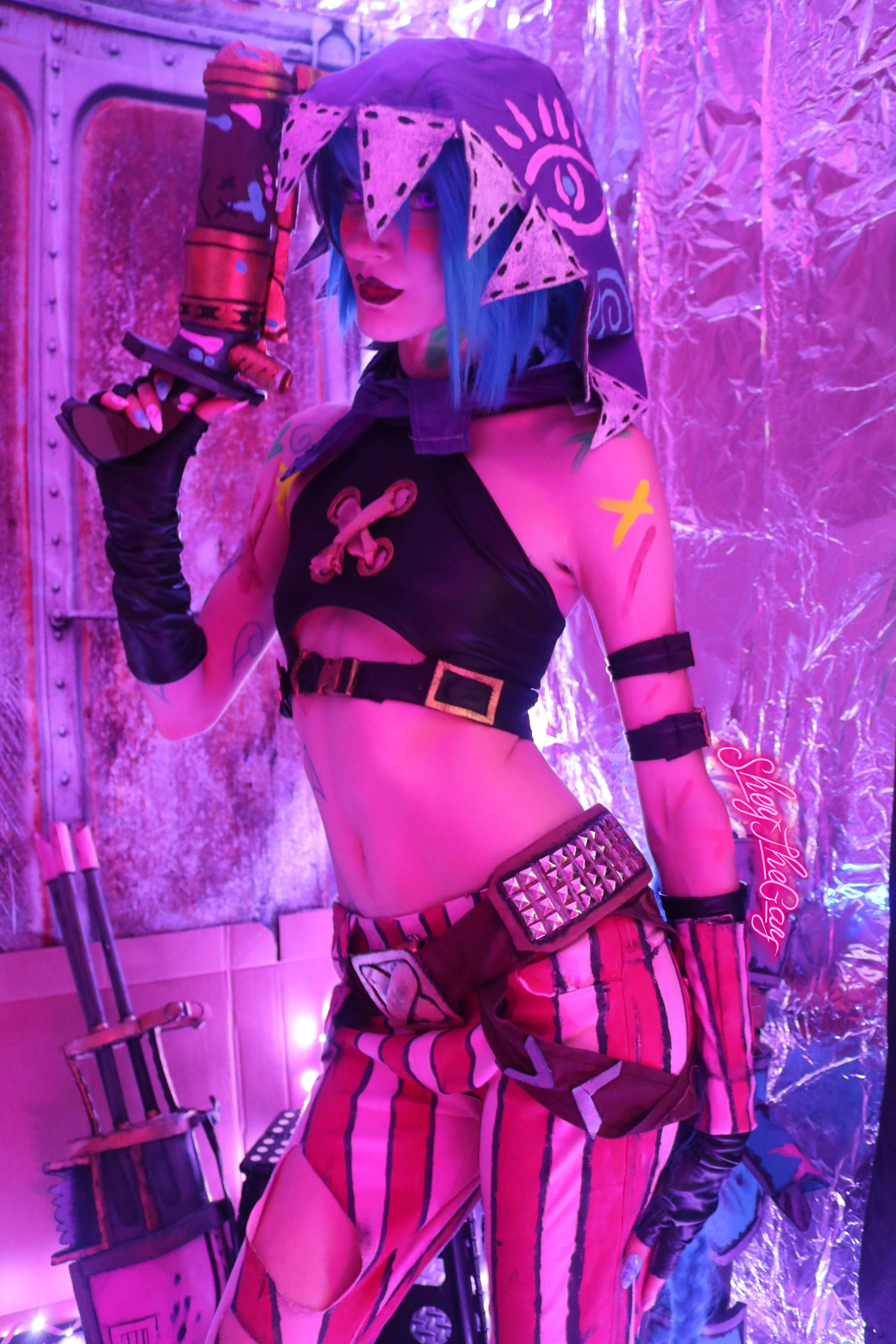 Neon Arcane Jinx Cosplay from Riot Arcane by SheyTheGay picture 1 of 3