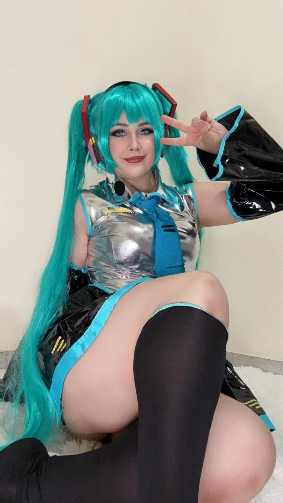 Miku Hatsune by yumichu picture 1 of 1