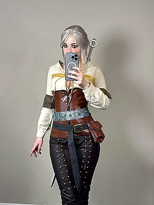 Ciri from The Witcher Emfox'