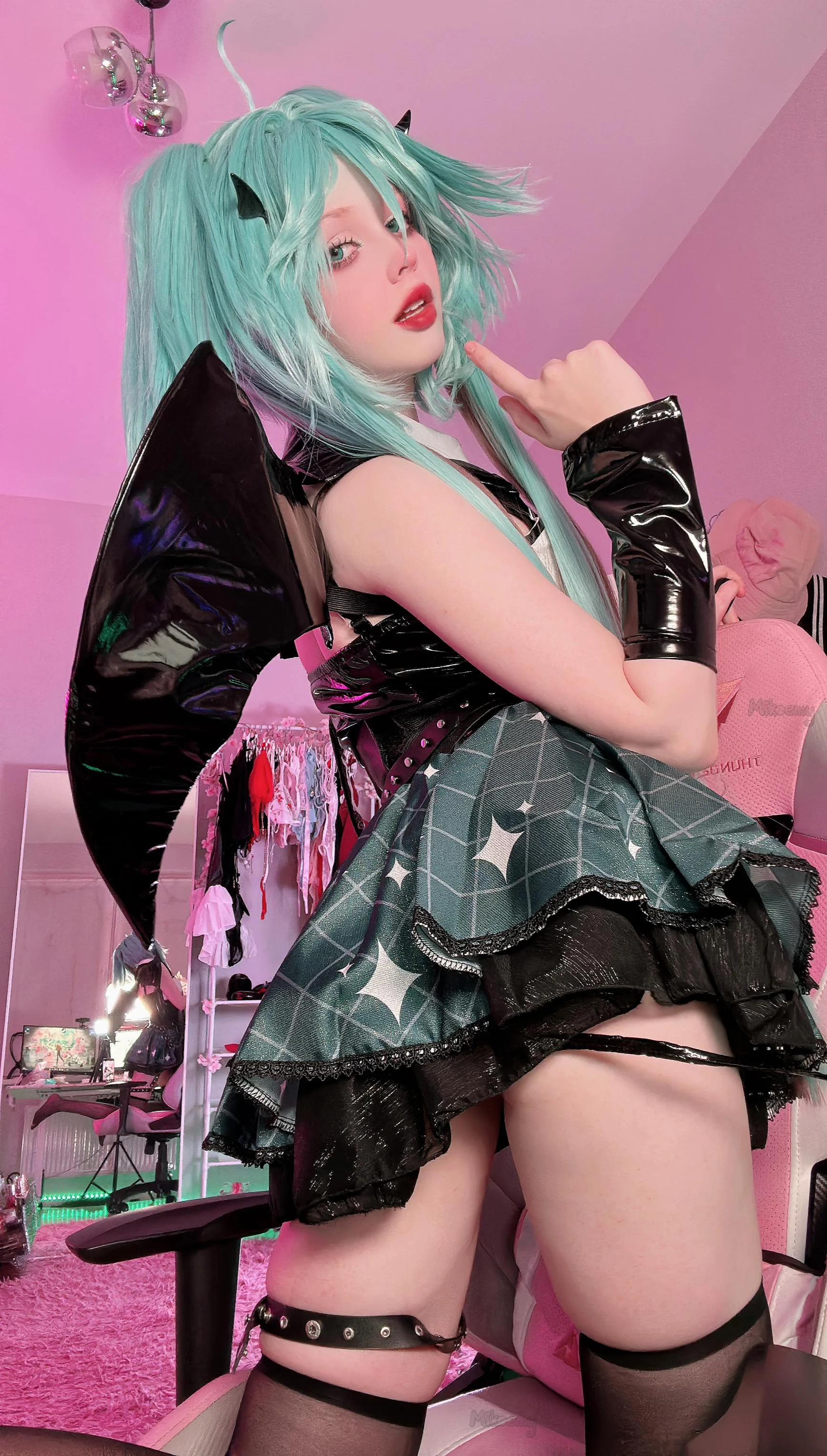 Succubus Hatsune Miku (Mikomimy) picture 2 of 2