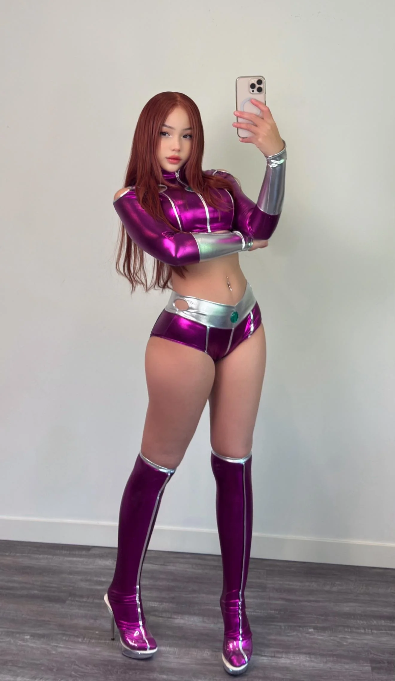 Starfire from Teen Titans (strawbunnix) picture 1 of 2