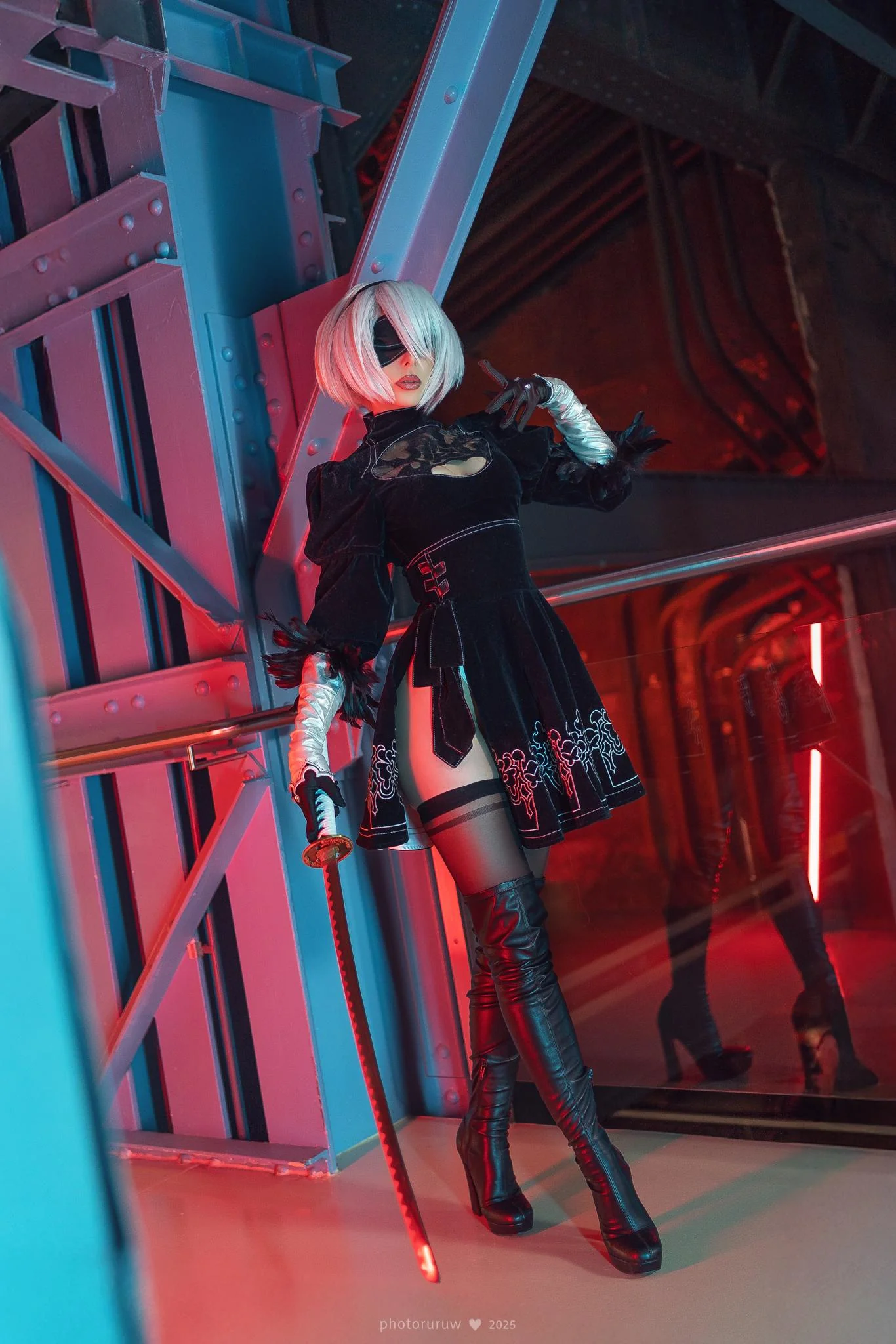 2B - NieR: Automata by Tsuki Iseki picture 2 of 3