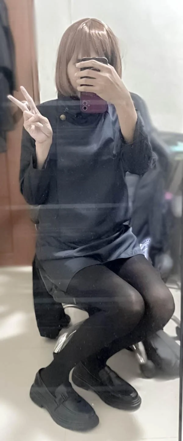 I tried cosplaying Shoko Ieri from JJK picture 1 of 2