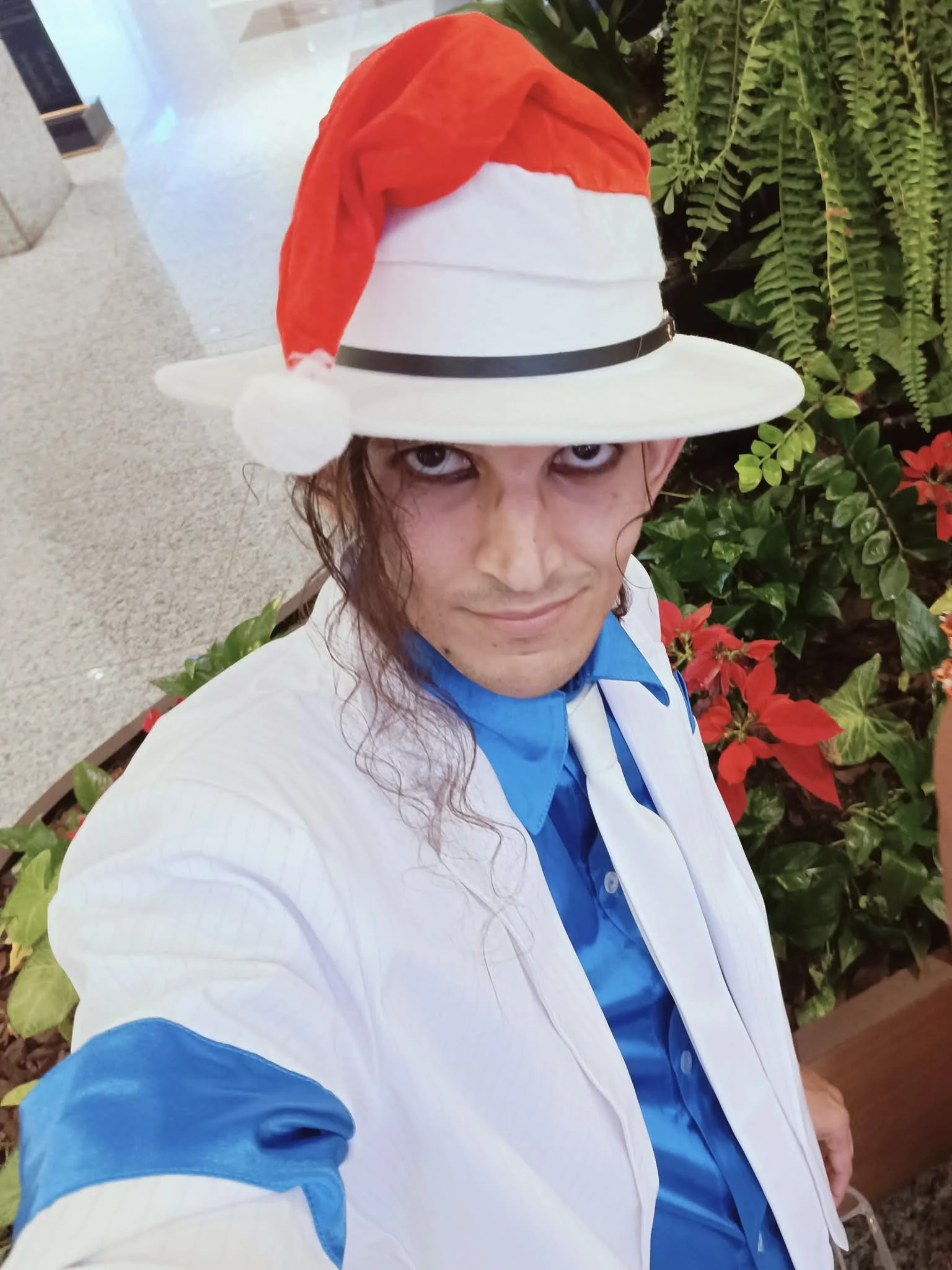 [Cosplay] Are you okay? (My Michael Jackson - Smooth Criminal Cosplay) - Victor Fox picture 1 of 19
