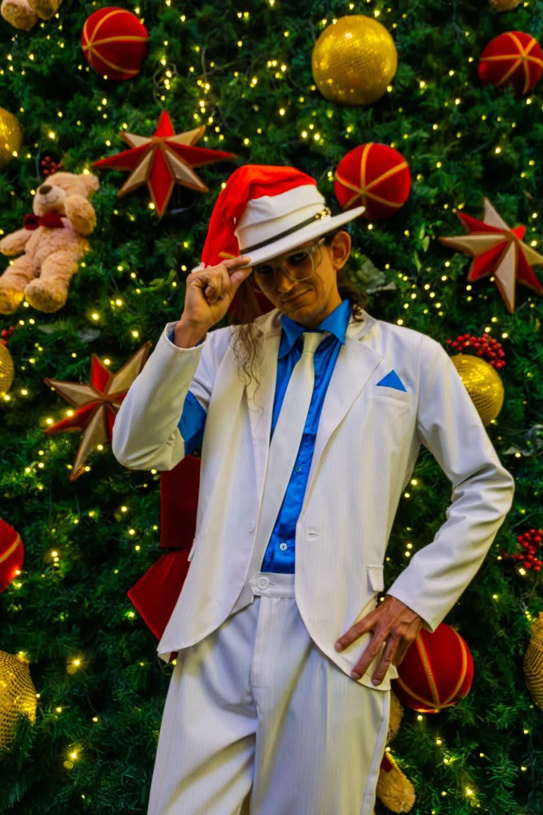 [Cosplay] Are you okay? (My Michael Jackson - Smooth Criminal Cosplay) - Victor Fox picture 17 of 19