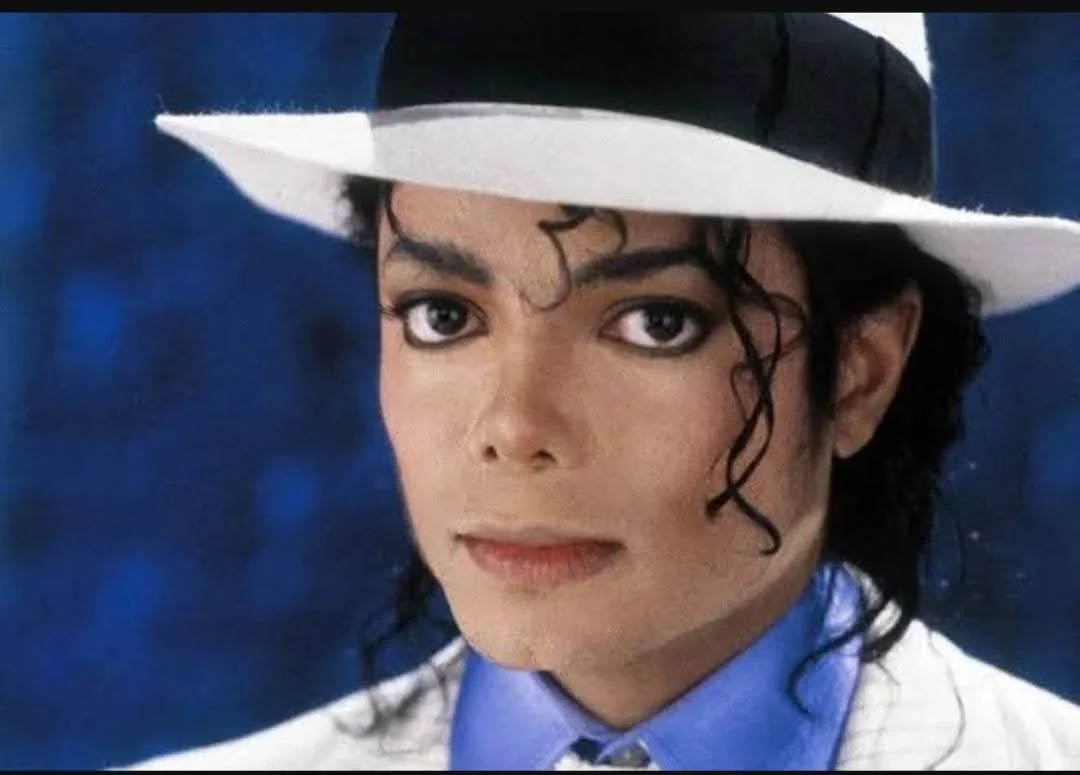 [Cosplay] Are you okay? (My Michael Jackson - Smooth Criminal Cosplay) - Victor Fox picture 18 of 19