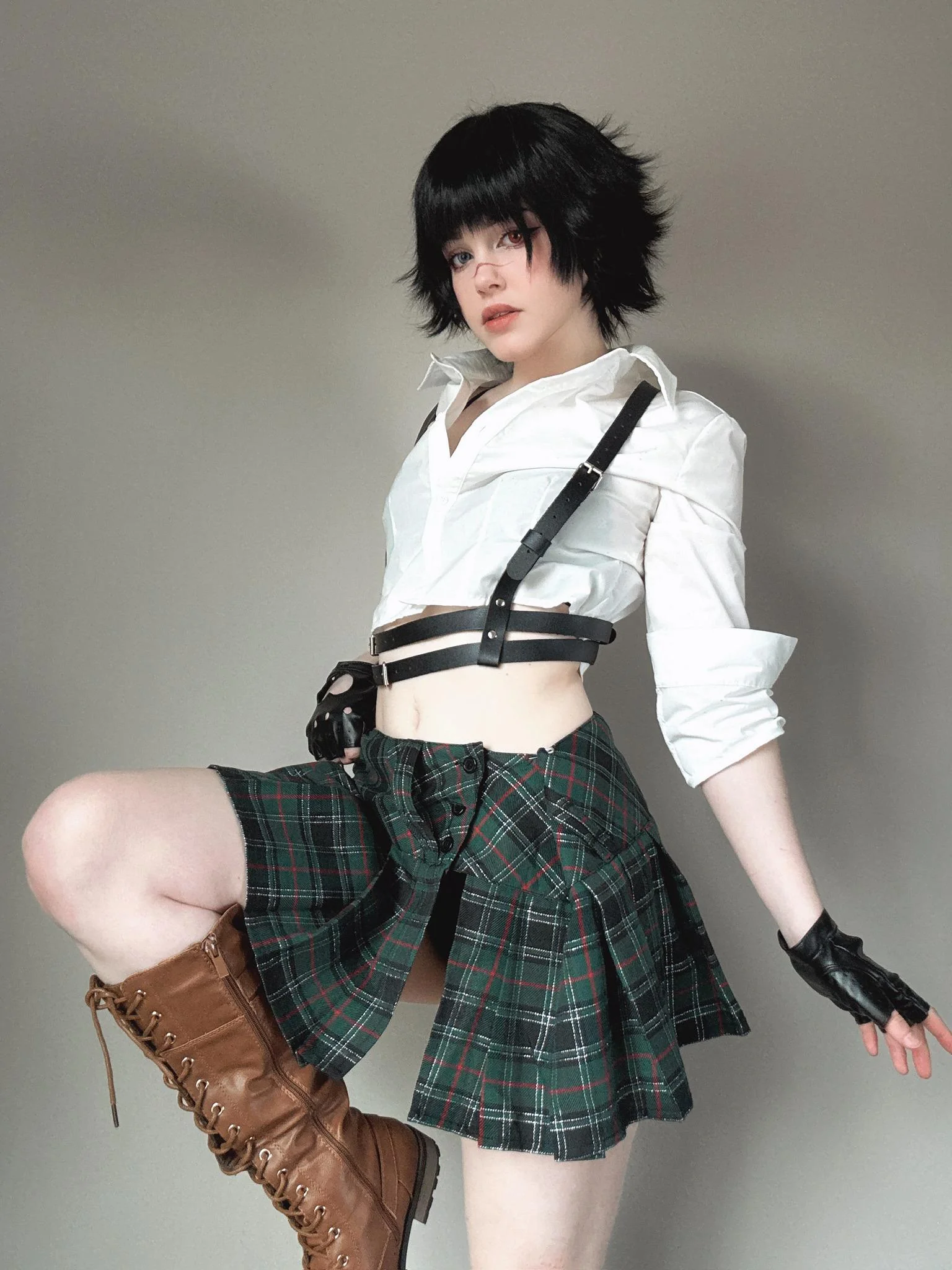 Lady fron Devil May Cry (Emfox) picture 1 of 1