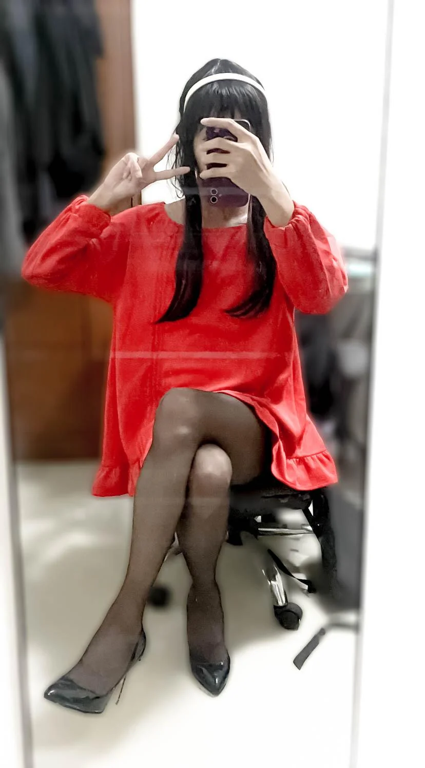 Yor Forger Casual Version from Spy X Family - Denden picture 2 of 2