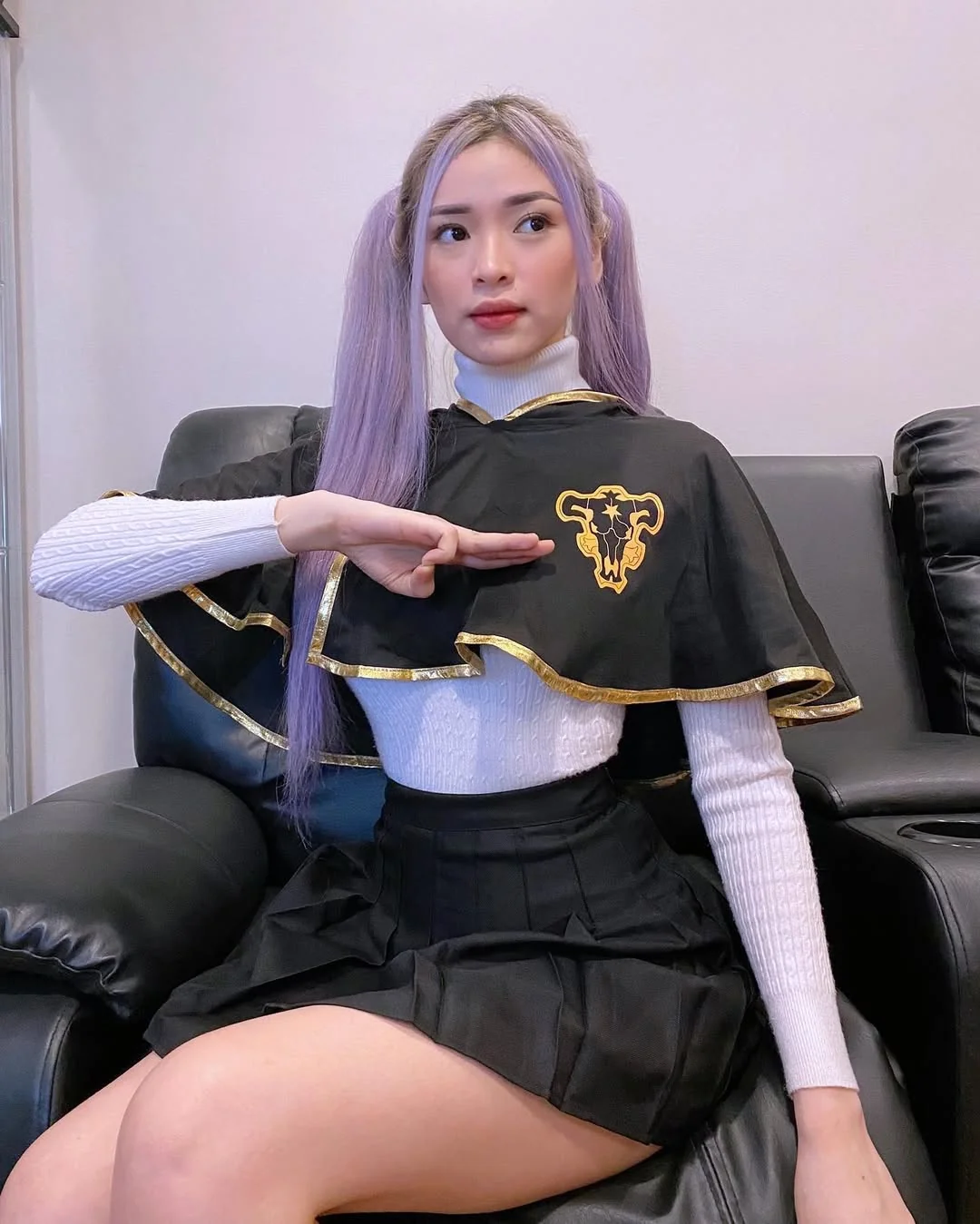 Member of Black Bulls, cosplay by Bianca Yao picture 2 of 2