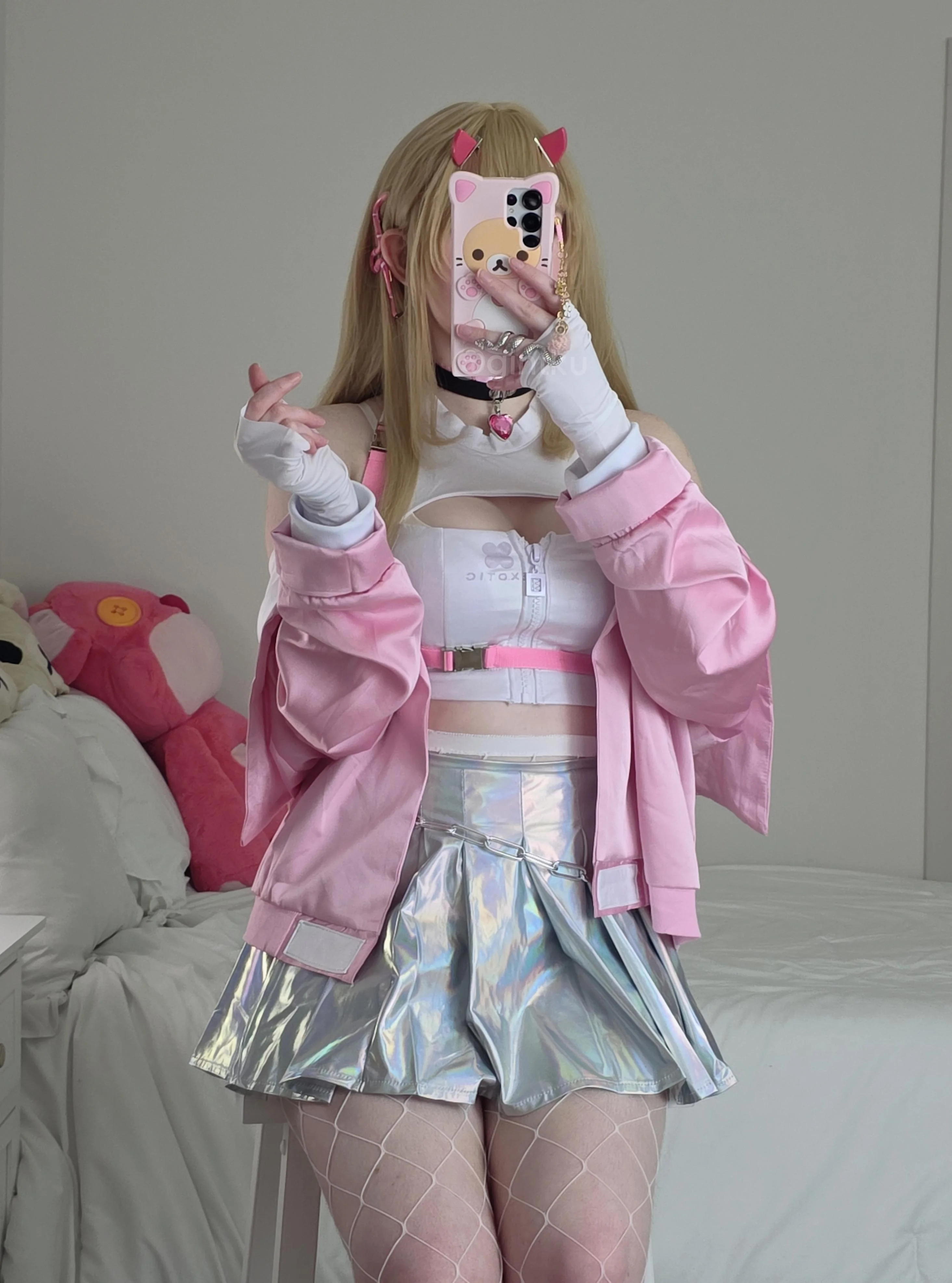 Viper from NIKKE Cosplay by gintkunya picture 1 of 1