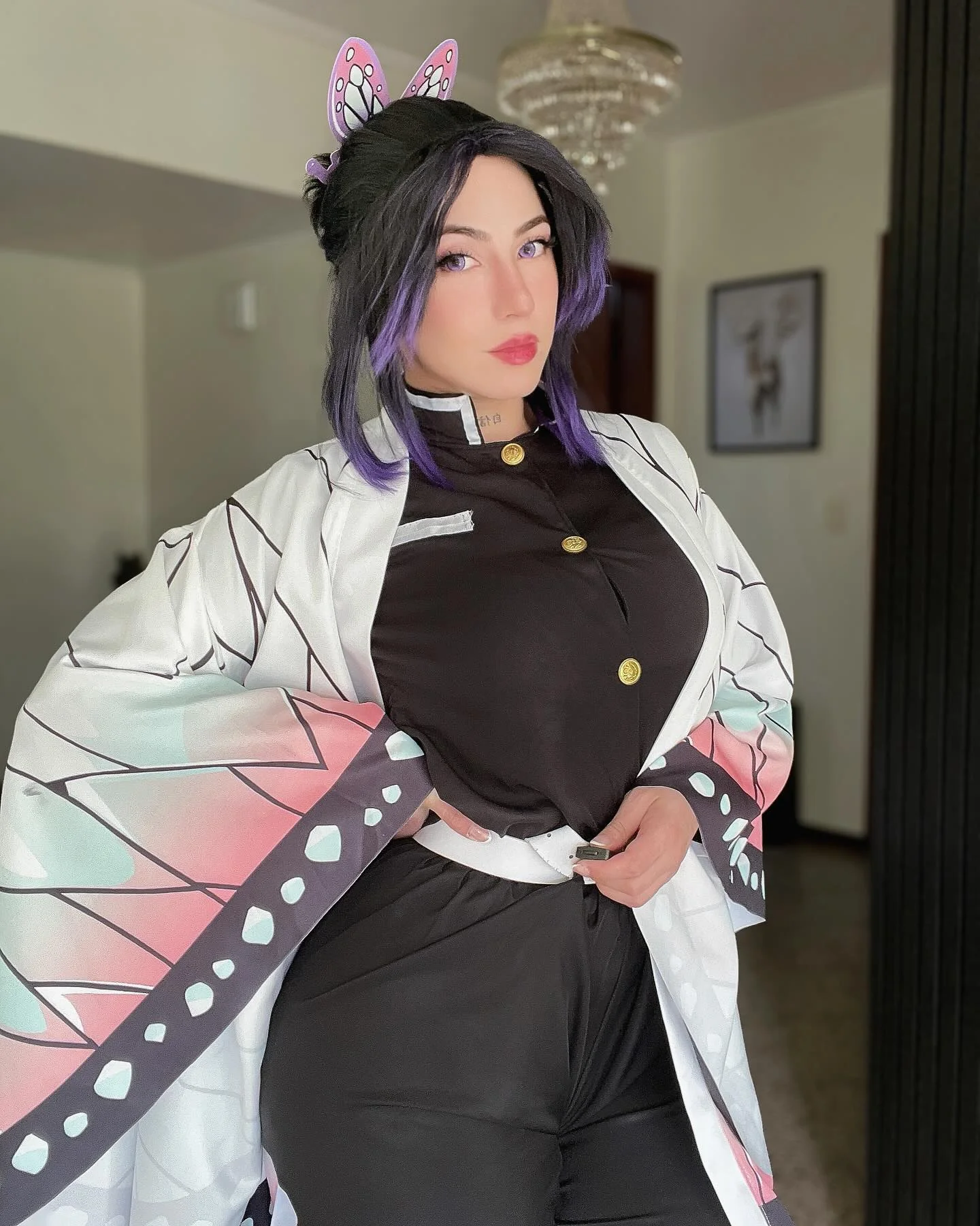 Shinobu Kochō 🦋 (Danievedo) picture 2 of 4