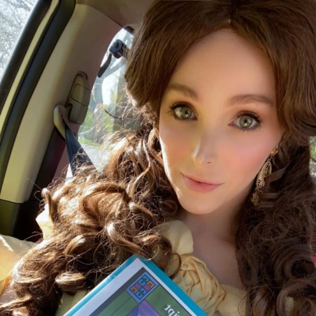 Belle by Nikki picture 1 of 1