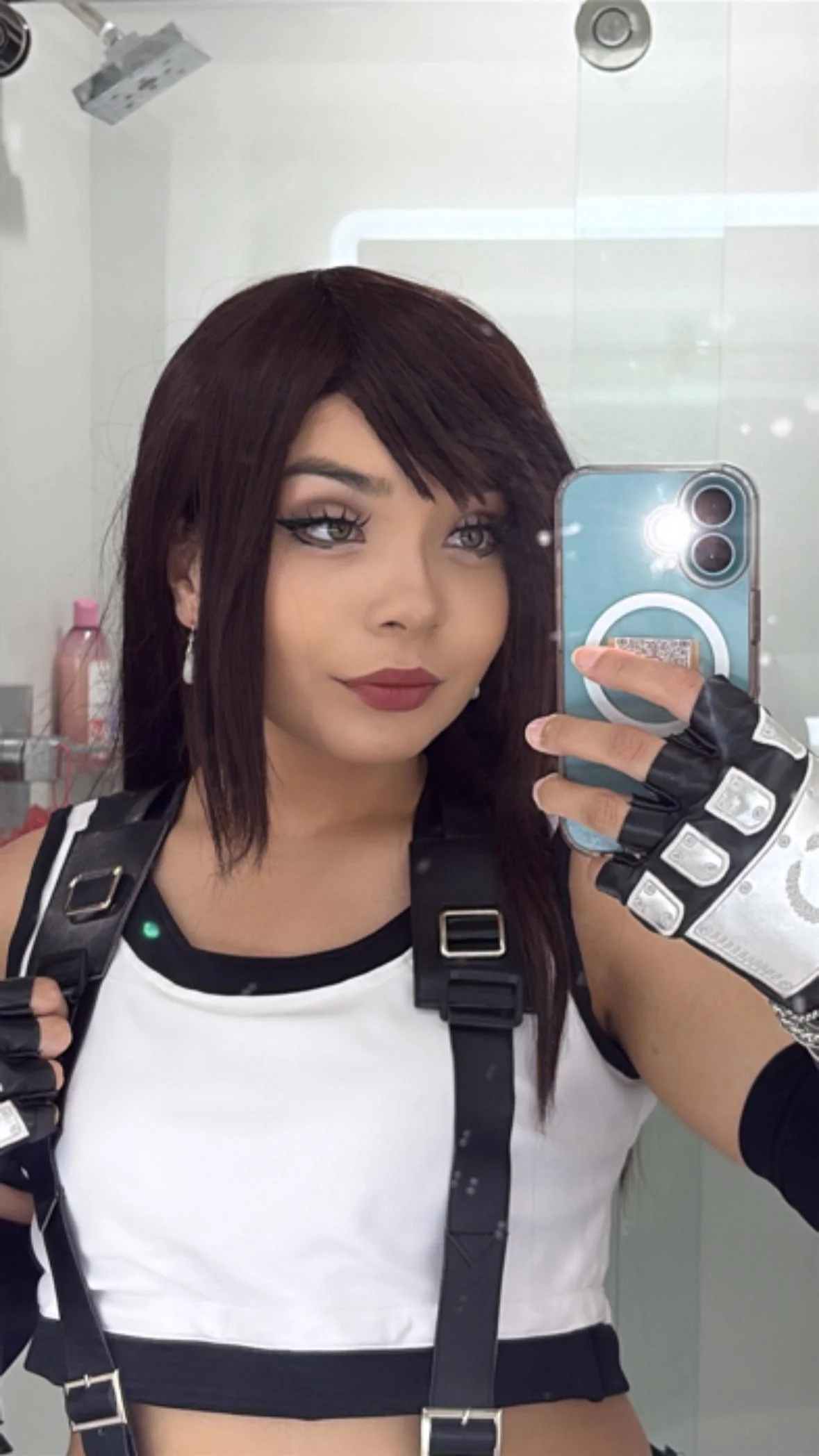 Tifa Lockhart Cosplay at Anime Expo ~by Desumpling picture 3 of 4