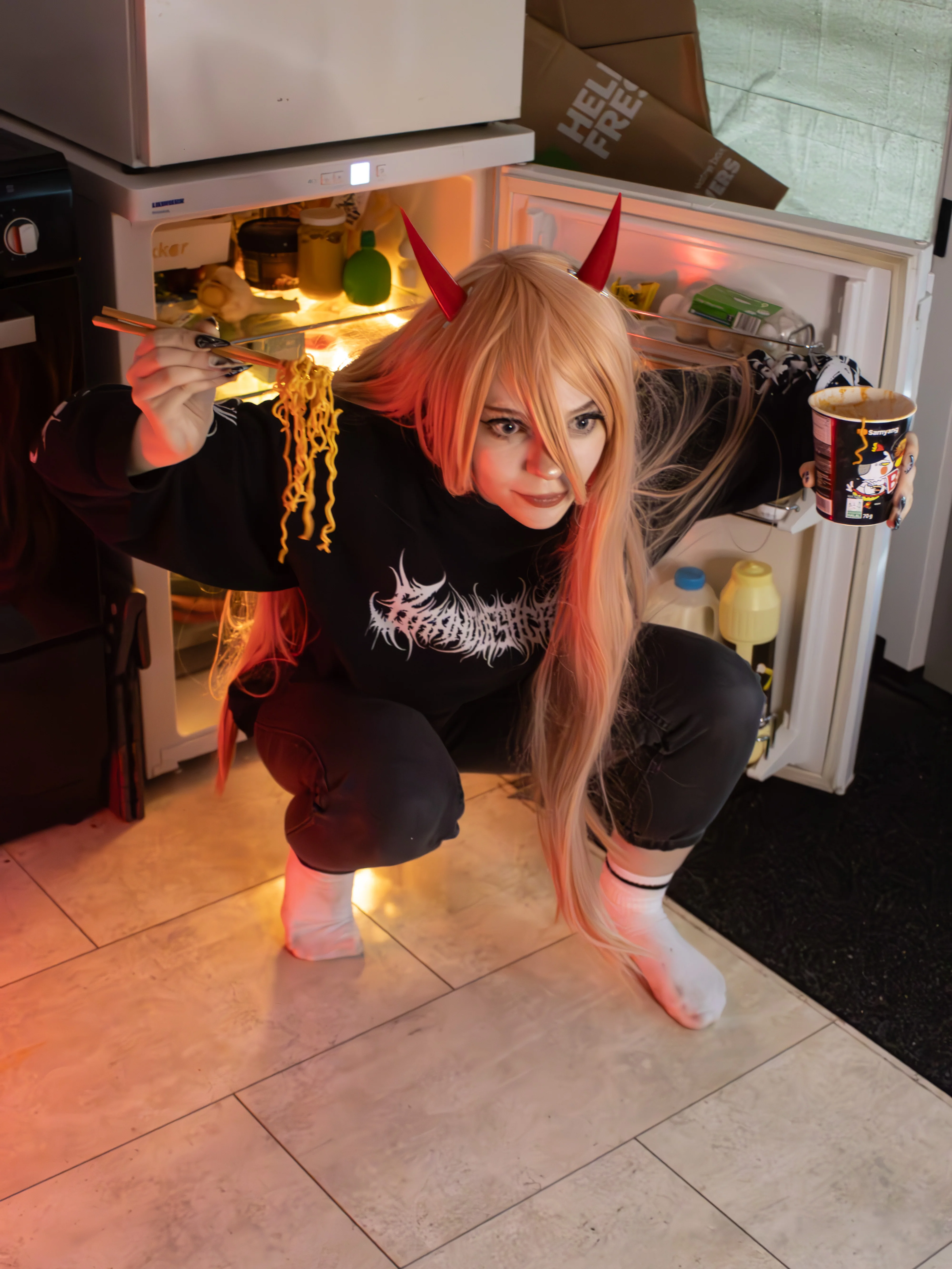 Power from Chainsaw Man picture 1 of 5