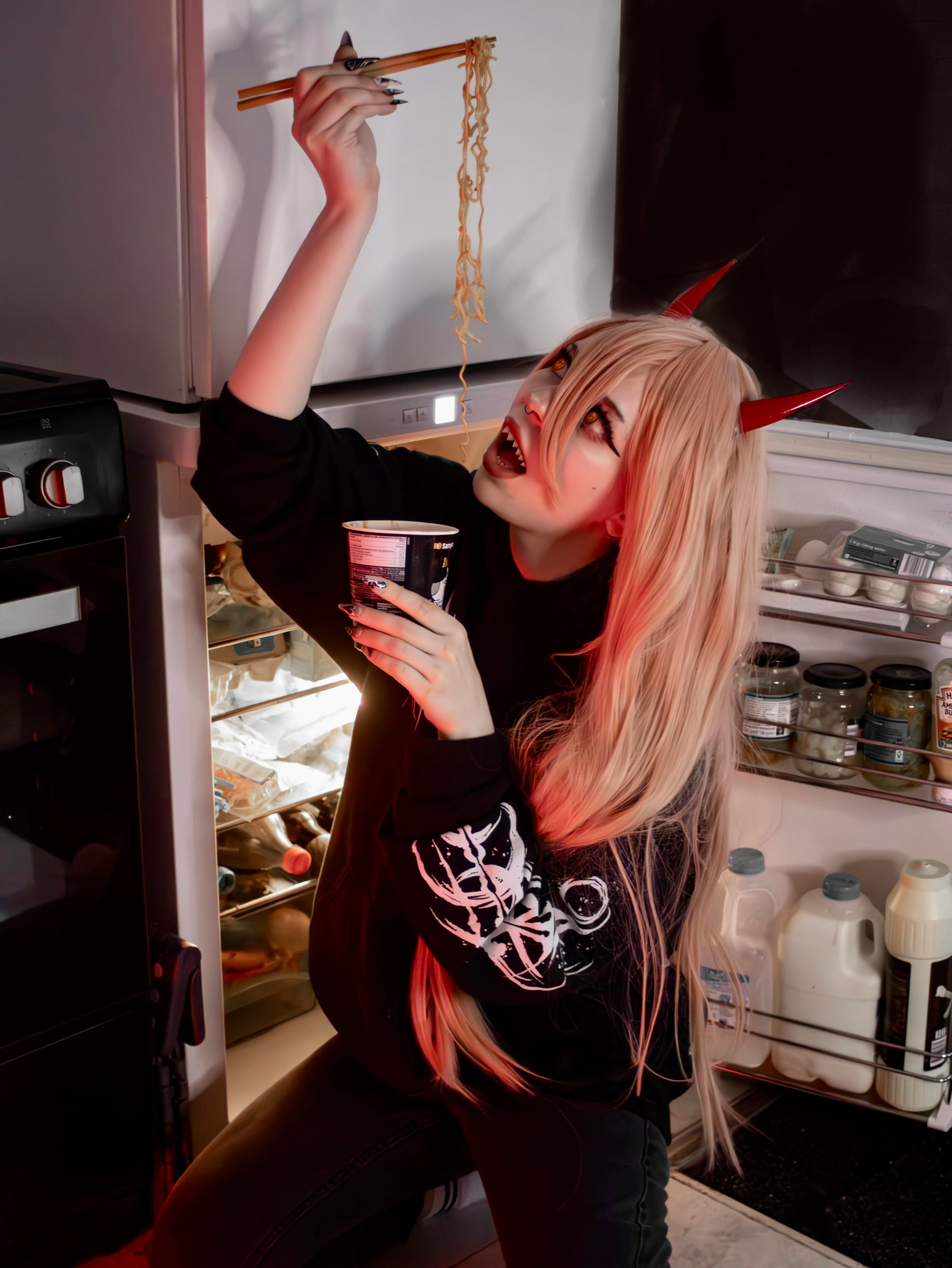 Power from Chainsaw Man picture 3 of 5
