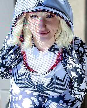 Spider Gwen (Laura)'