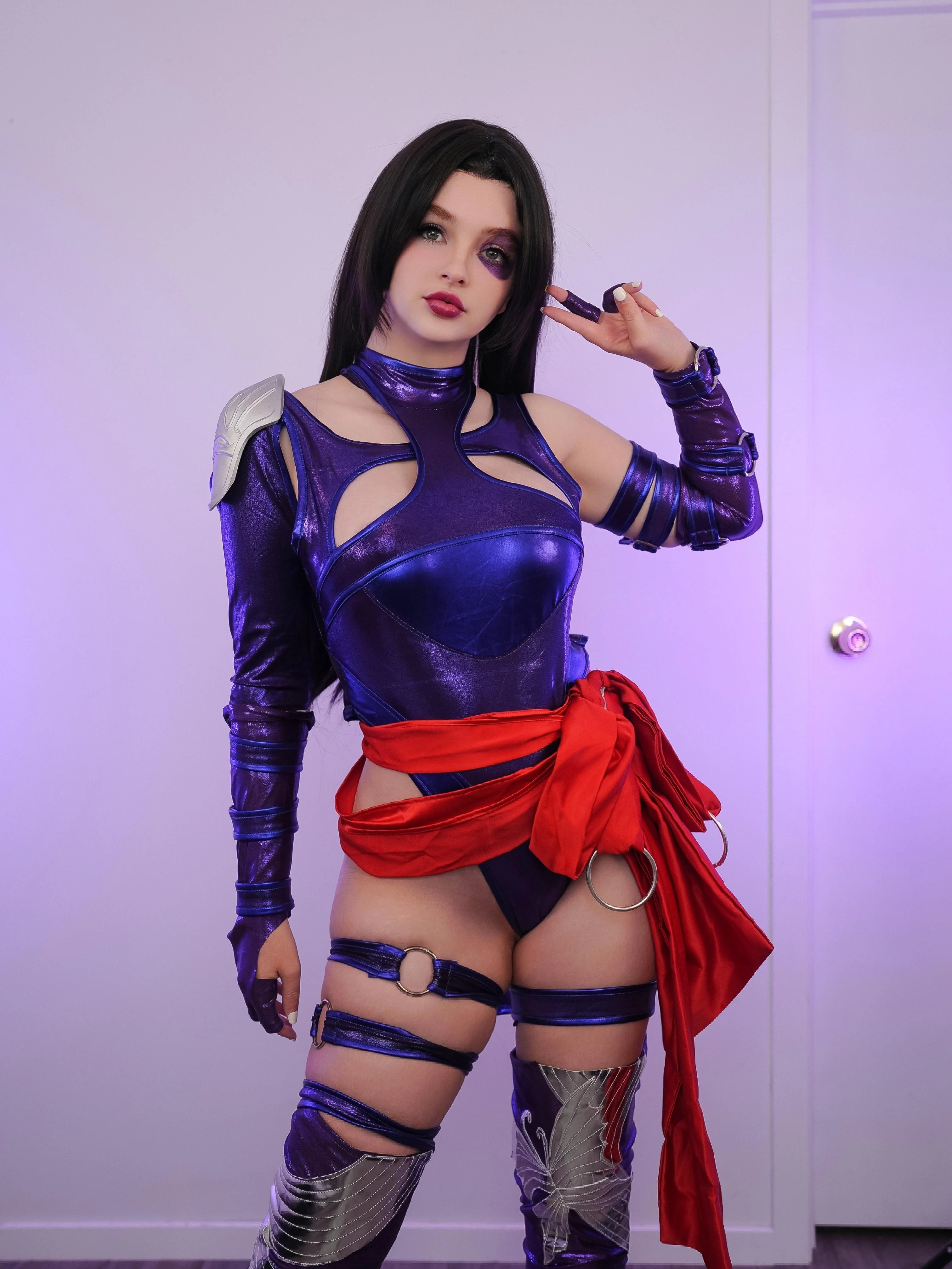 Psylocke cosplay by me, (Evie Lee Mikomin) picture 1 of 1
