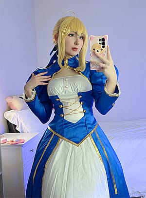 Saber Cosplay from Fate by gintkunya'