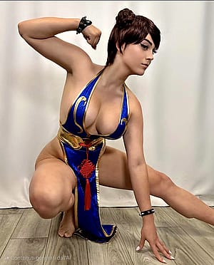 Chun-li by Buttercup'