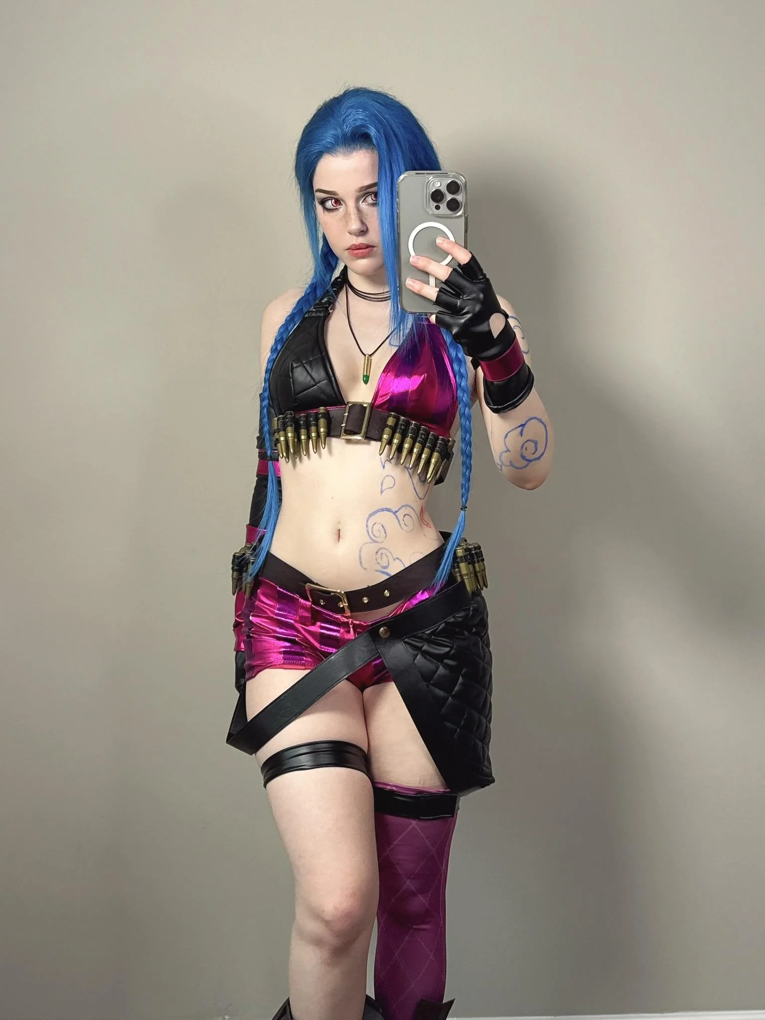 Jinx from League of Legends by Emfox picture 2 of 2