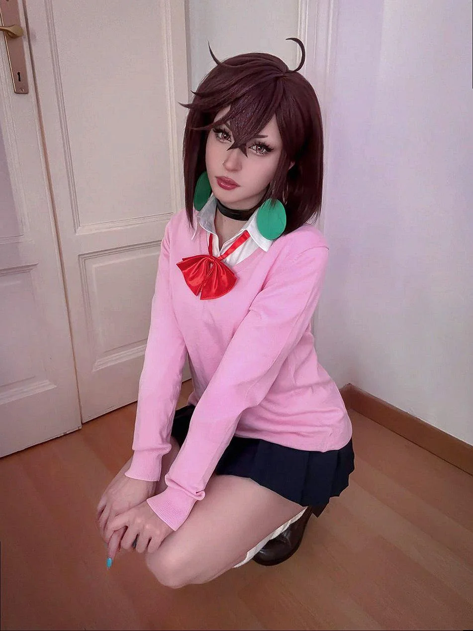 Momo Ayase, Dandadan (Shiroktsne) picture 1 of 1