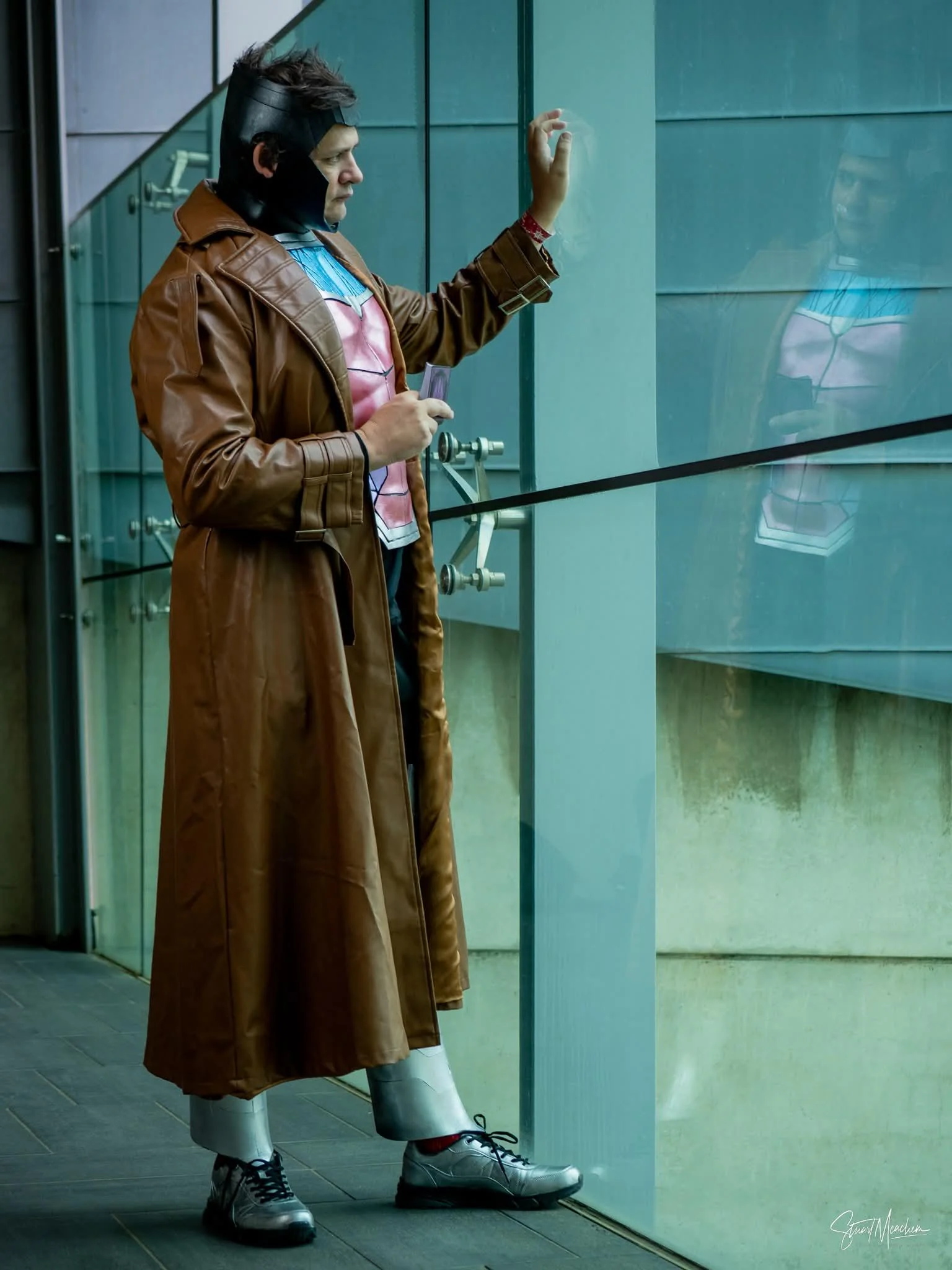 Gambit (Deadpooand Wolverine) Immortalized_action picture 1 of 1