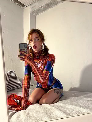 Spider-Girl cosplay by MelanieCosplay 🕷️🕸️'