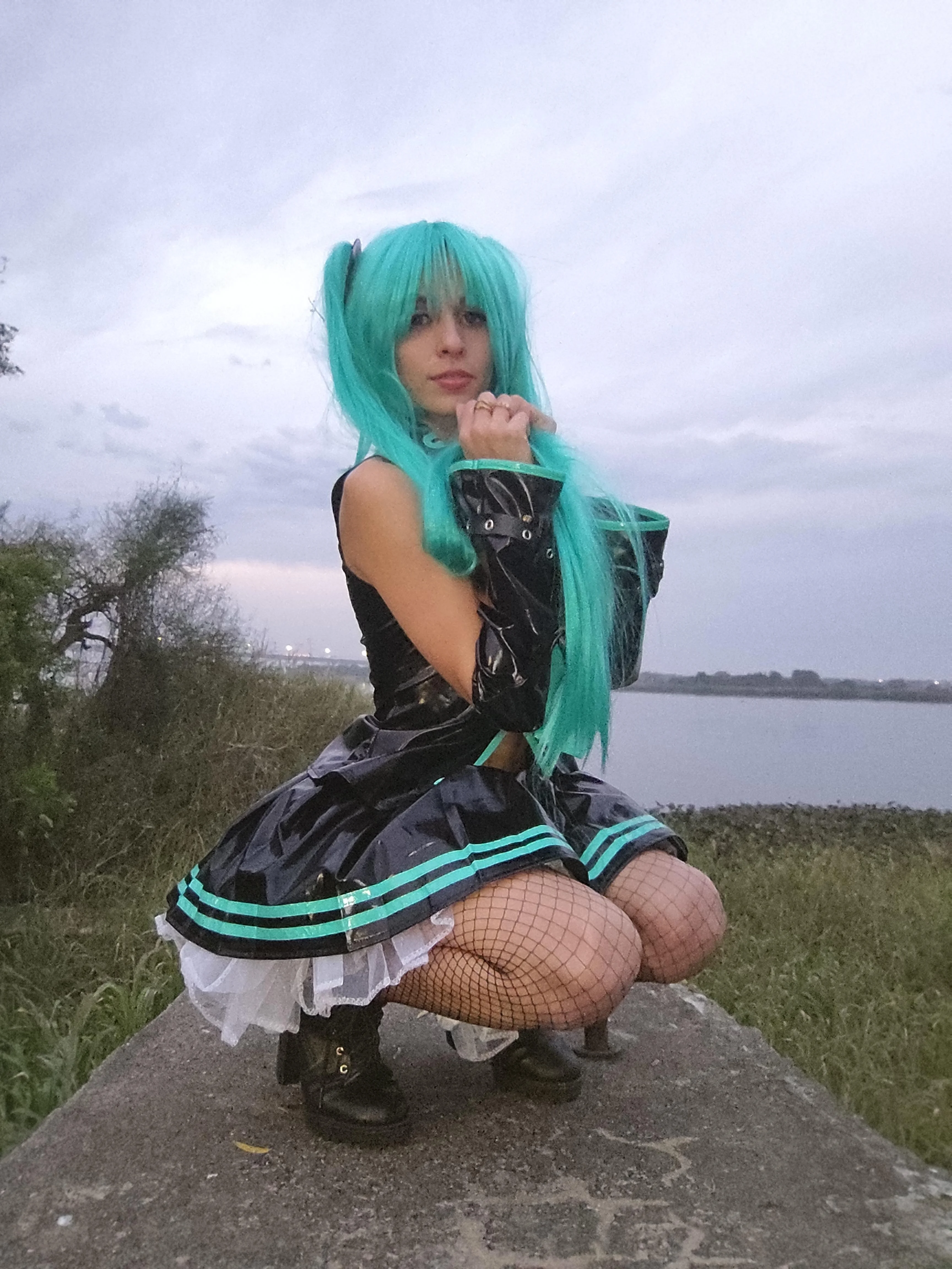 My Hatsune Miku cosplay by mi yuuna picture 2 of 4