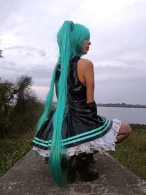 My Hatsune Miku cosplay by mi yuuna'