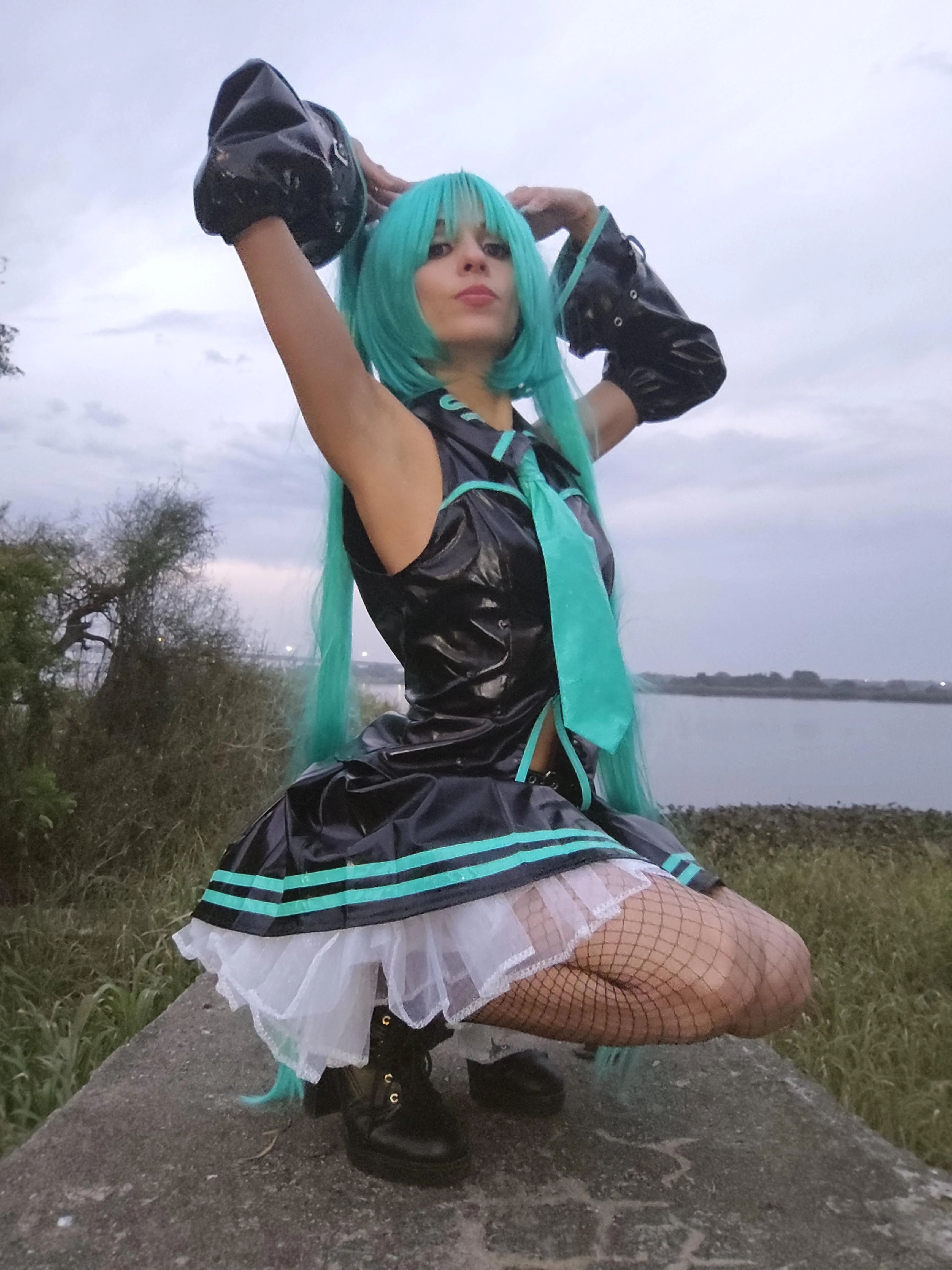 My Hatsune Miku cosplay by mi yuuna picture 2 of 3