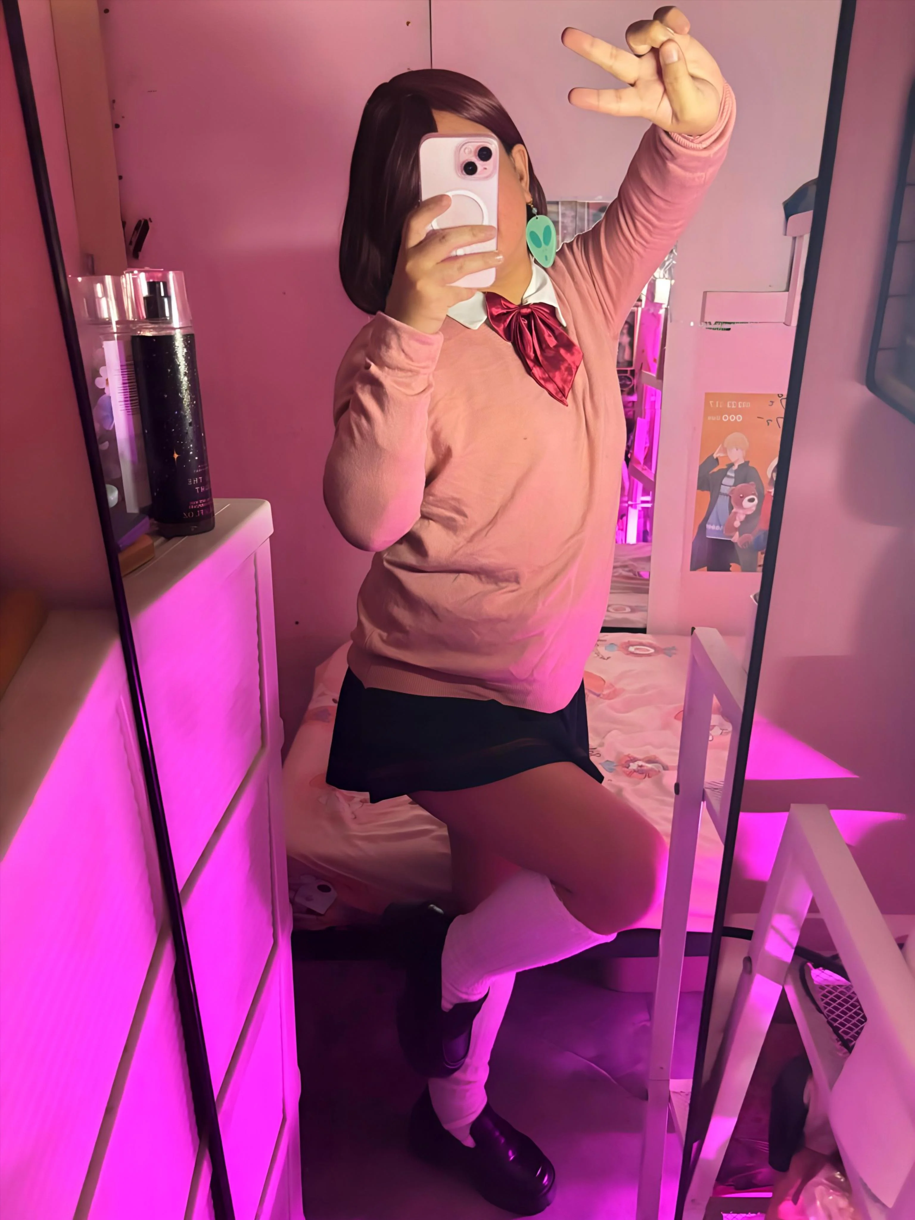 Trying to cosplay Momo Ayase picture 1 of 3