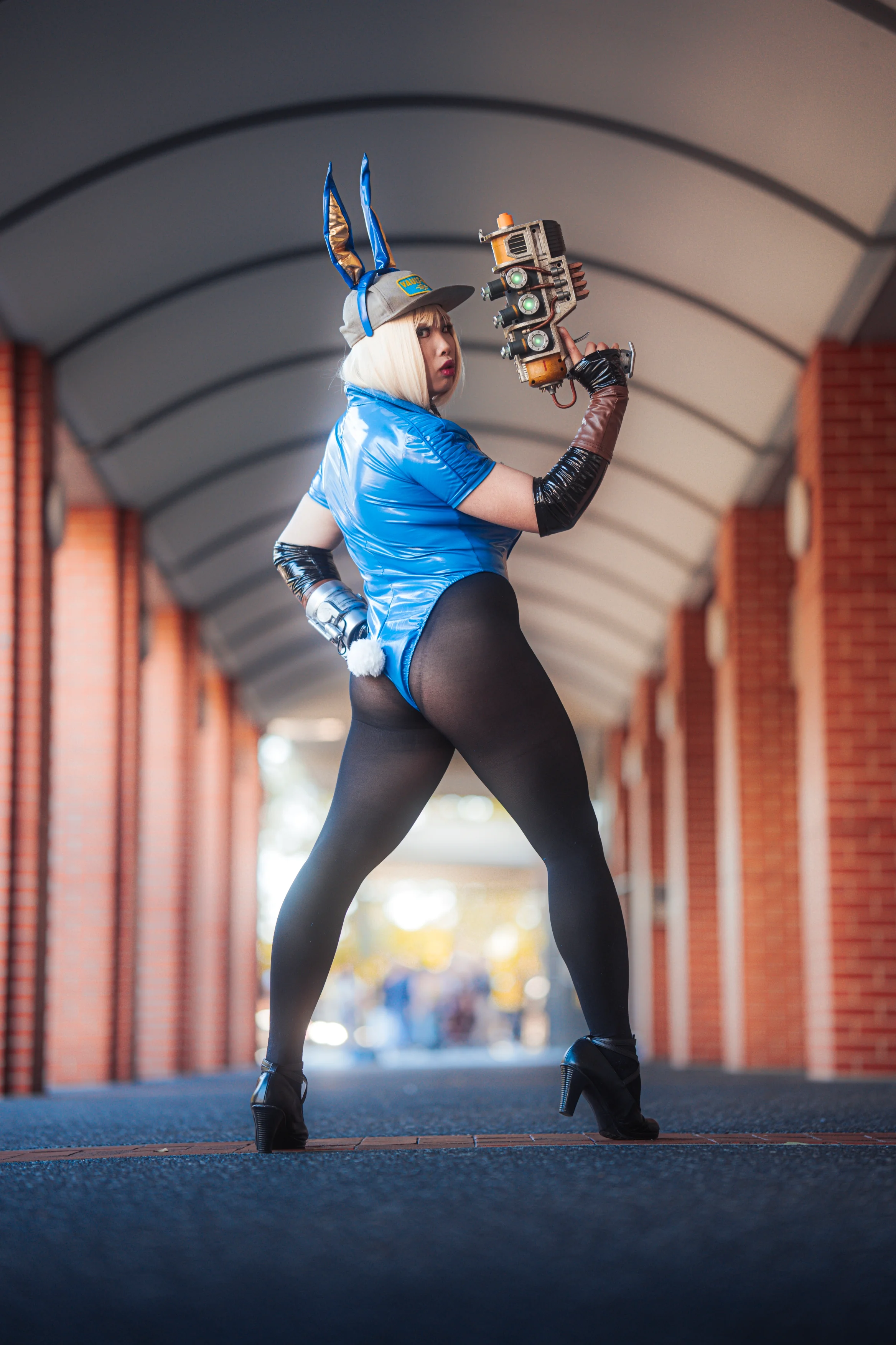 Fallout Vault Bunny Girl Cosplay by Hakuru15 picture 3 of 3