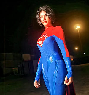 Supergirl (Snyderverse) by VaRoxi'