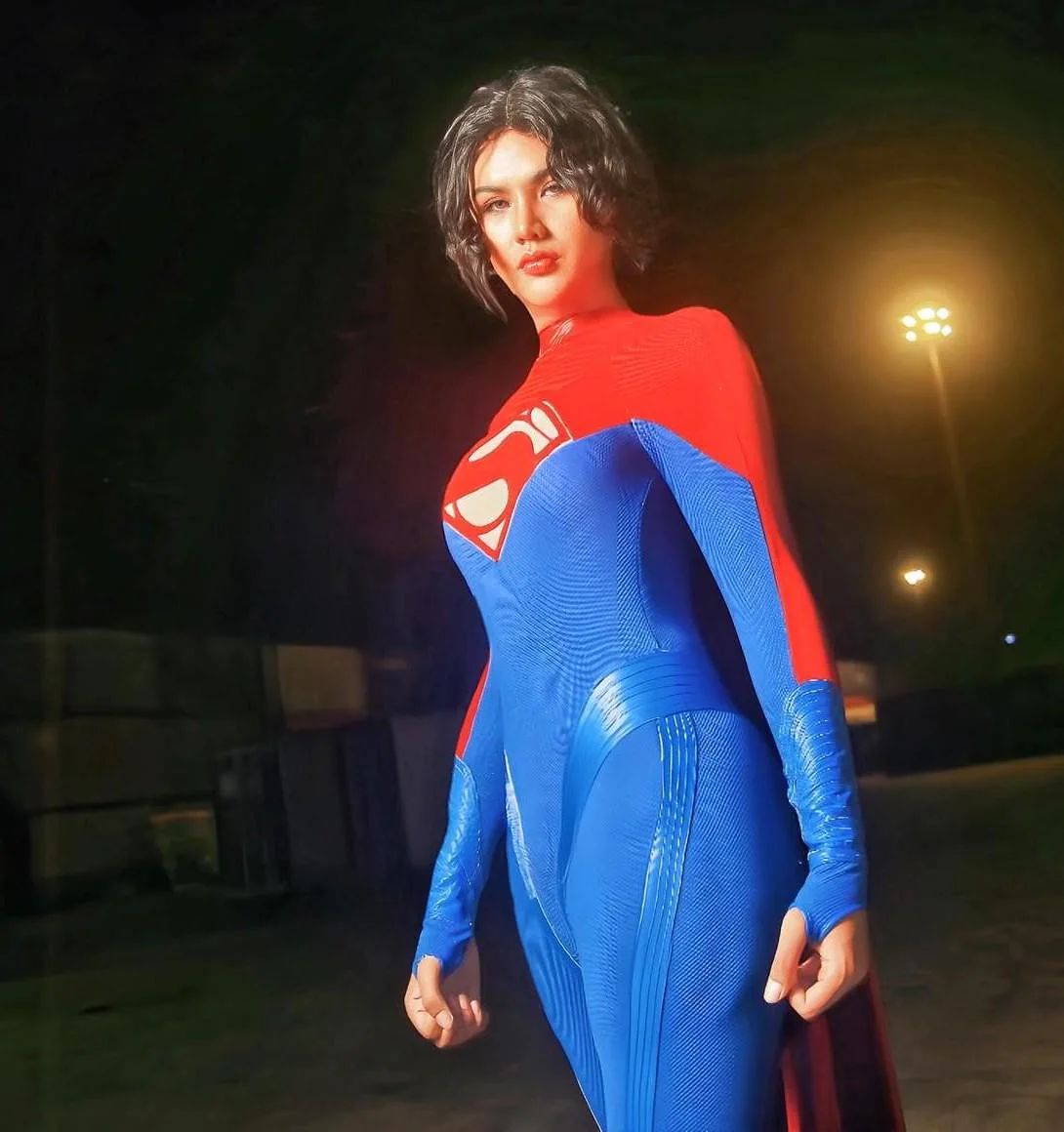 Supergirl (Snyderverse) by VaRoxi picture 1 of 1